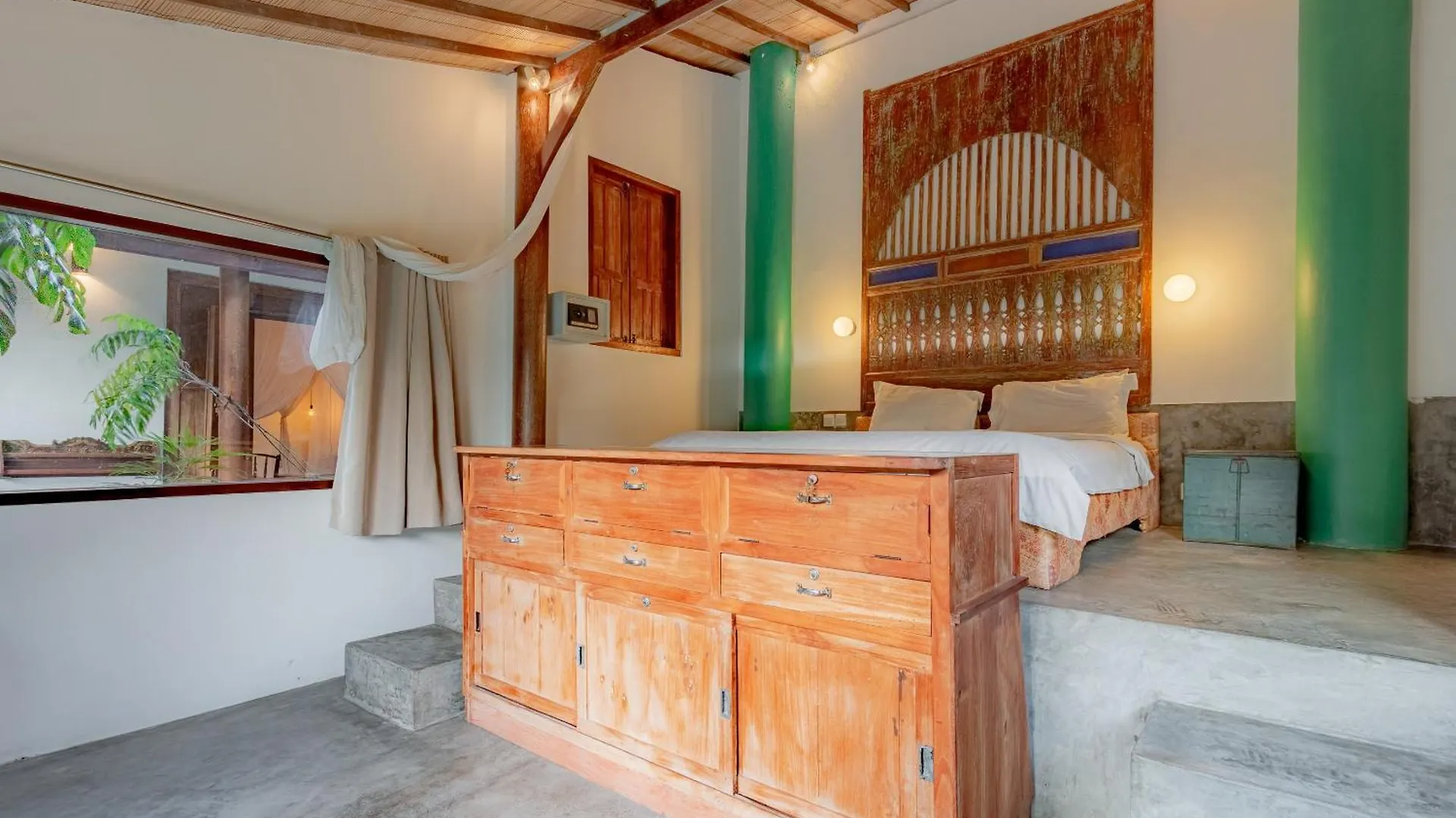 Villa Bumi - Playful & Quirky 3Br Villa Near Seminyak, A Unique Getaway Kerobokan