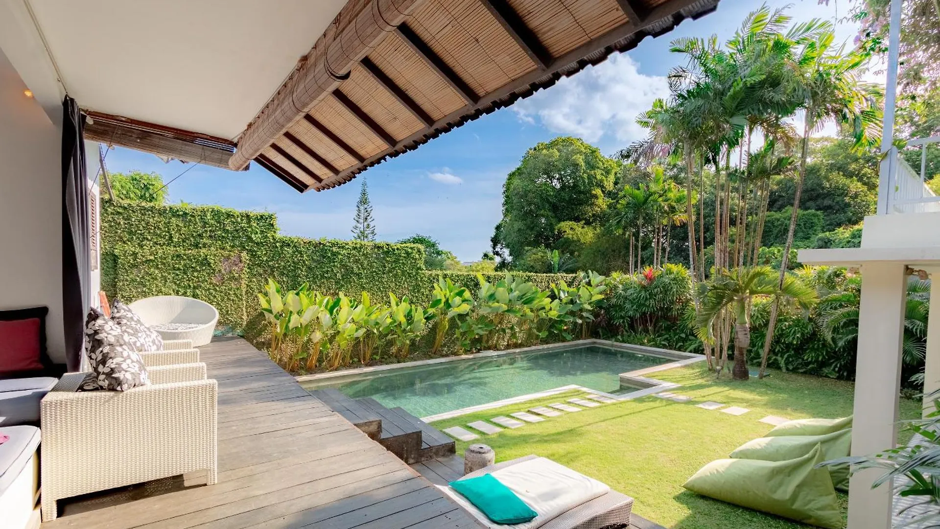 Villa Bumi - Playful & Quirky 3Br Villa Near Seminyak, A Unique Getaway Kerobokan  Indonesia