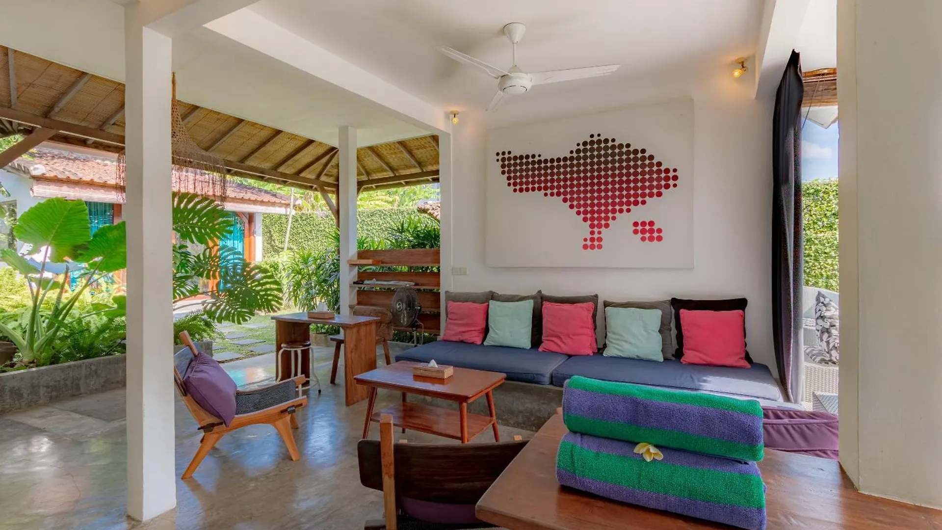 Villa Bumi - Playful & Quirky 3Br Villa Near Seminyak, A Unique Getaway Kerobokan